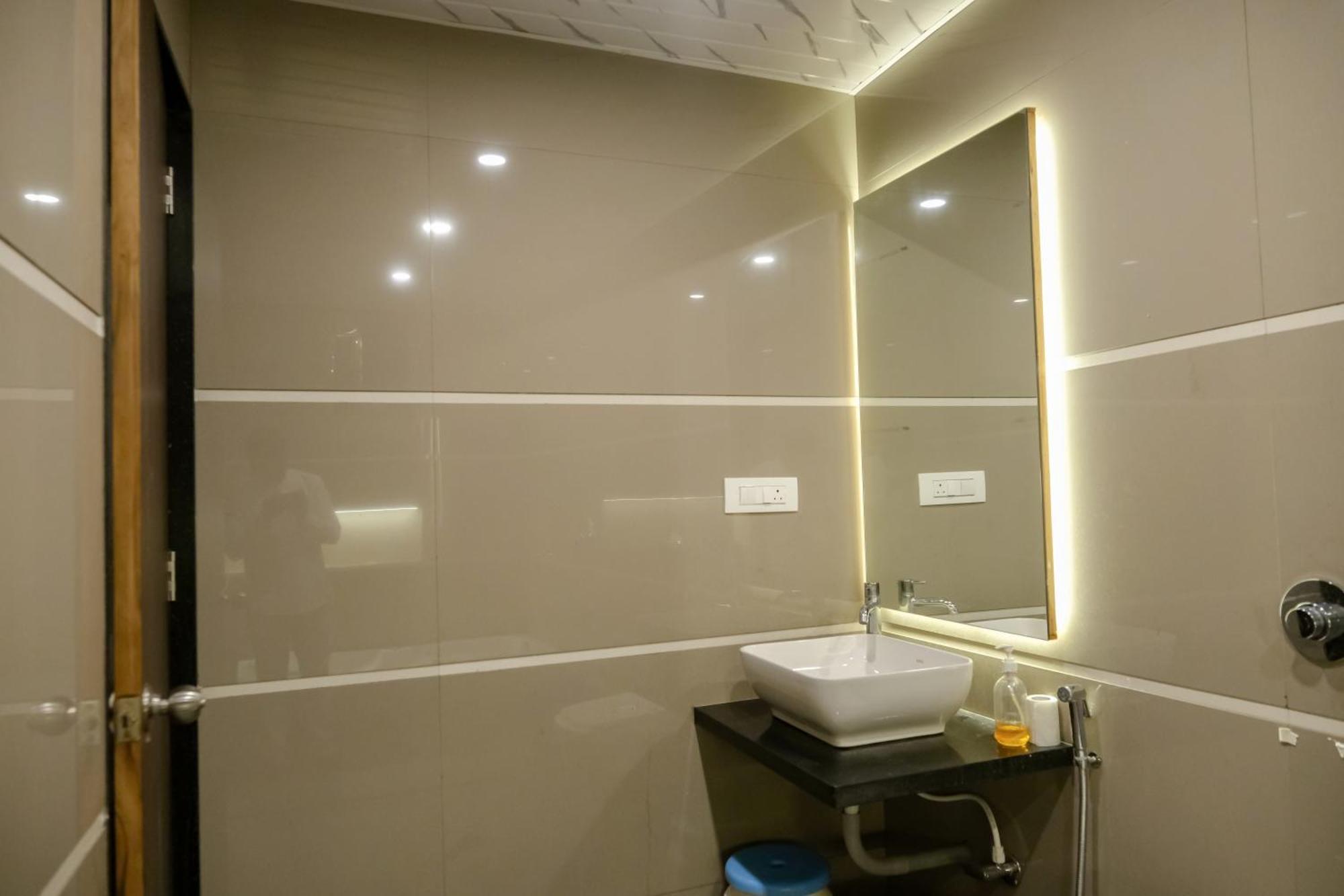 สนิธยา รีสอร์ต Hotel อลีบาก ภายนอก รูปภาพ